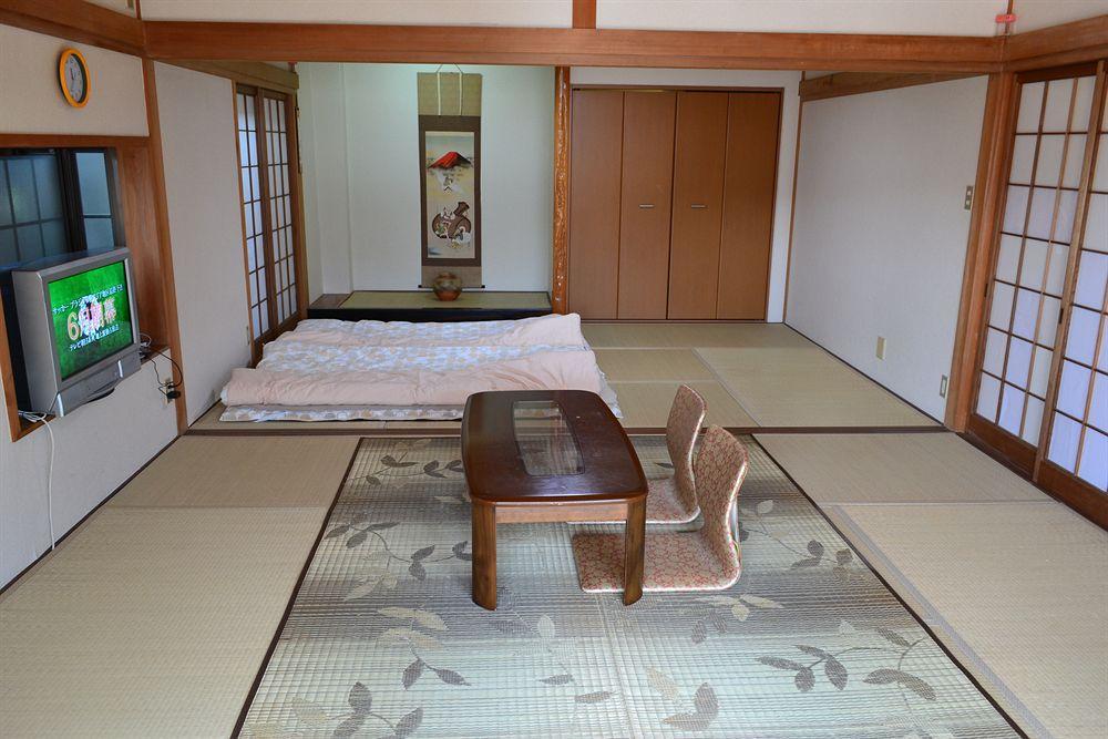 Guest House Hennka เกียวโต ภายนอก รูปภาพ