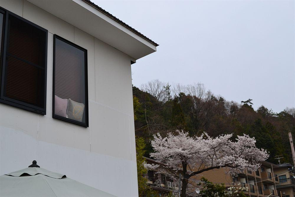 Guest House Hennka เกียวโต ภายนอก รูปภาพ