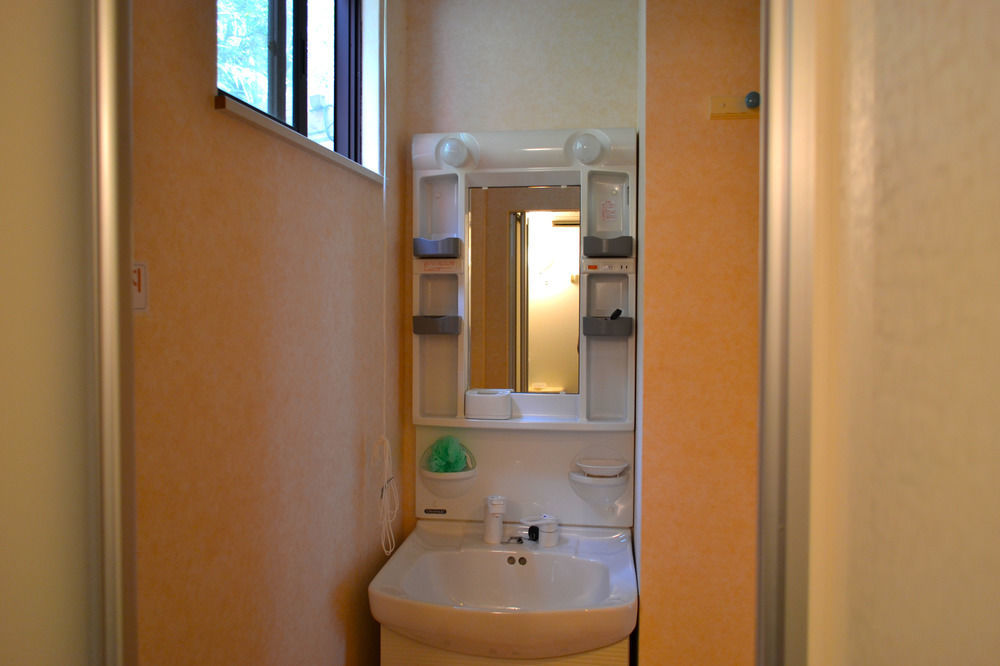 Guest House Hennka เกียวโต ภายนอก รูปภาพ
